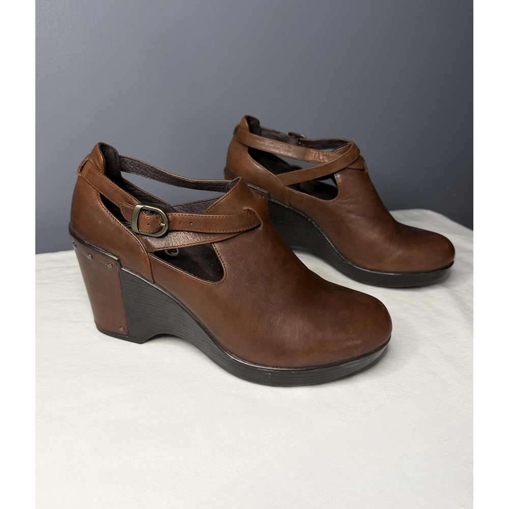 Dansko Franka Wedge Shoes Womens 9.5 40 Brown Leather Cutout Strap Ankle Bootie